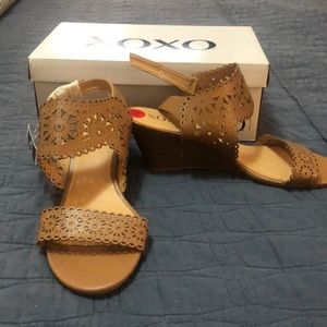 XOXO Tan Wedges